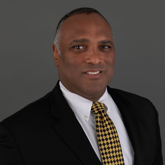 Meet your Posher, Keith - Picture 2 of 3